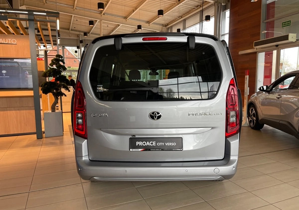 Toyota Proace City Verso cena 137747 przebieg: 7, rok produkcji 2024 z Wyśmierzyce małe 191